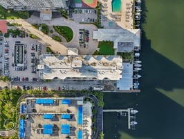 S Ocean Dr 16a-S0612-1-005.jpg