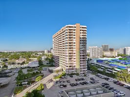 S Ocean Dr 16a-S0612-1-021.jpg