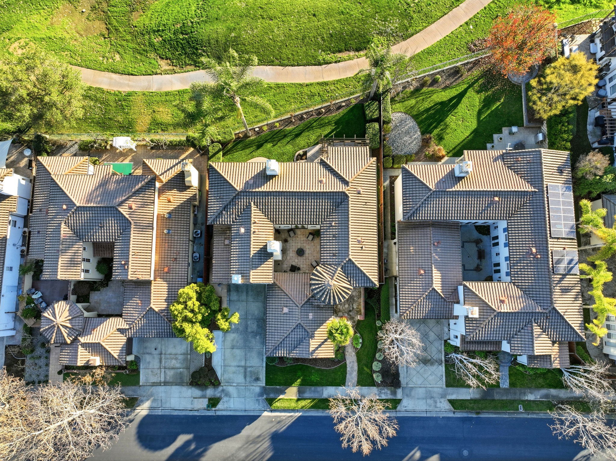 011_F8_AERIAL_1965 St Andrews Cir