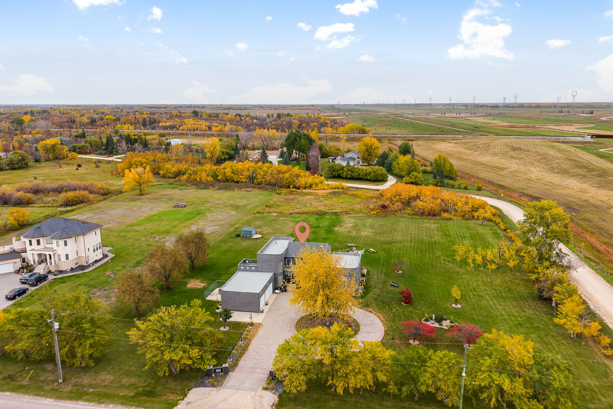 1965 St Anne's Rd, Winnipeg, MB R2N 4K2, Canada Photo 20