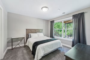 York St-2405-027.jpg