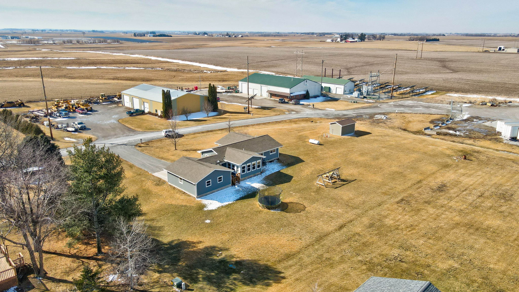 1966 Yoder Ave SW, Kalona, IA 52247, USA Photo 45