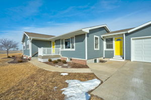 1966 Yoder Ave SW, Kalona, IA 52247, USA Photo 35