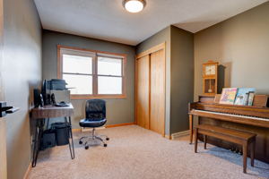 1966 Yoder Ave SW, Kalona, IA 52247, USA Photo 23