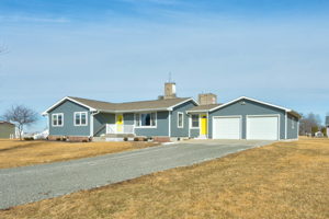 1966 Yoder Ave SW, Kalona, IA 52247, USA Photo 1