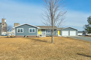 1966 Yoder Ave SW, Kalona, IA 52247, USA Photo 0