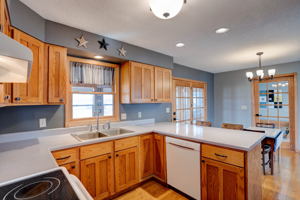 1966 Yoder Ave SW, Kalona, IA 52247, USA Photo 9