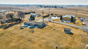 1966 Yoder Ave SW, Kalona, IA 52247, USA Photo 43