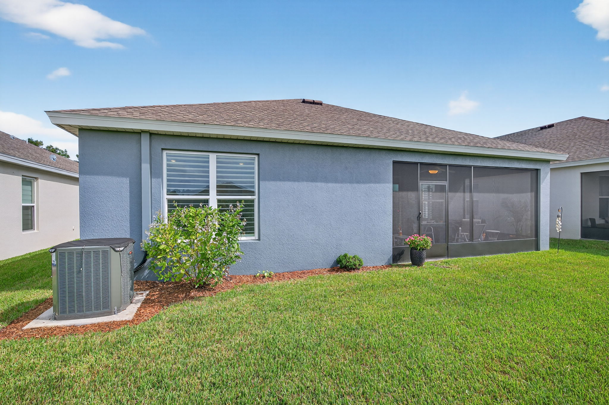 Exteriors (10)