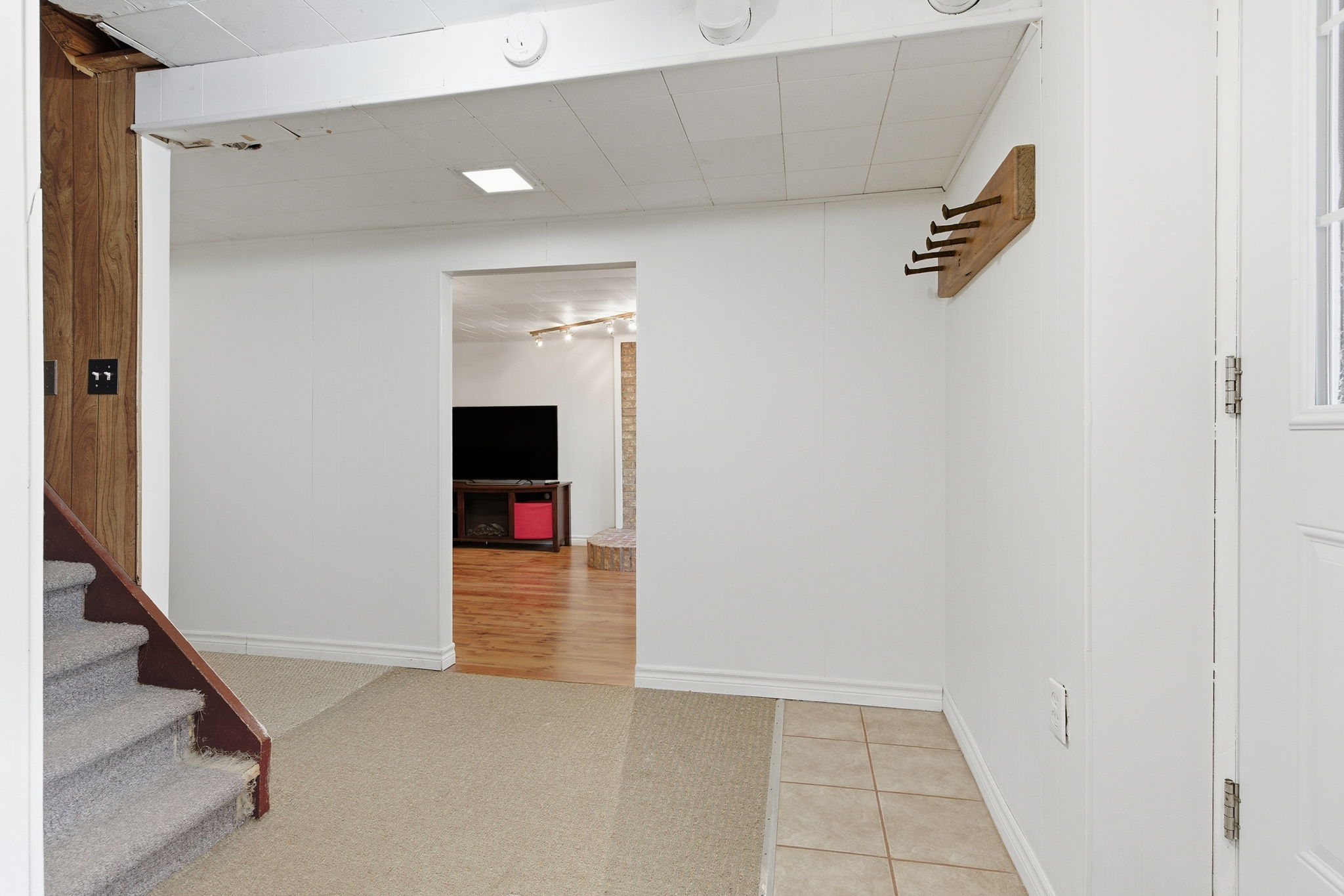  Photo 43