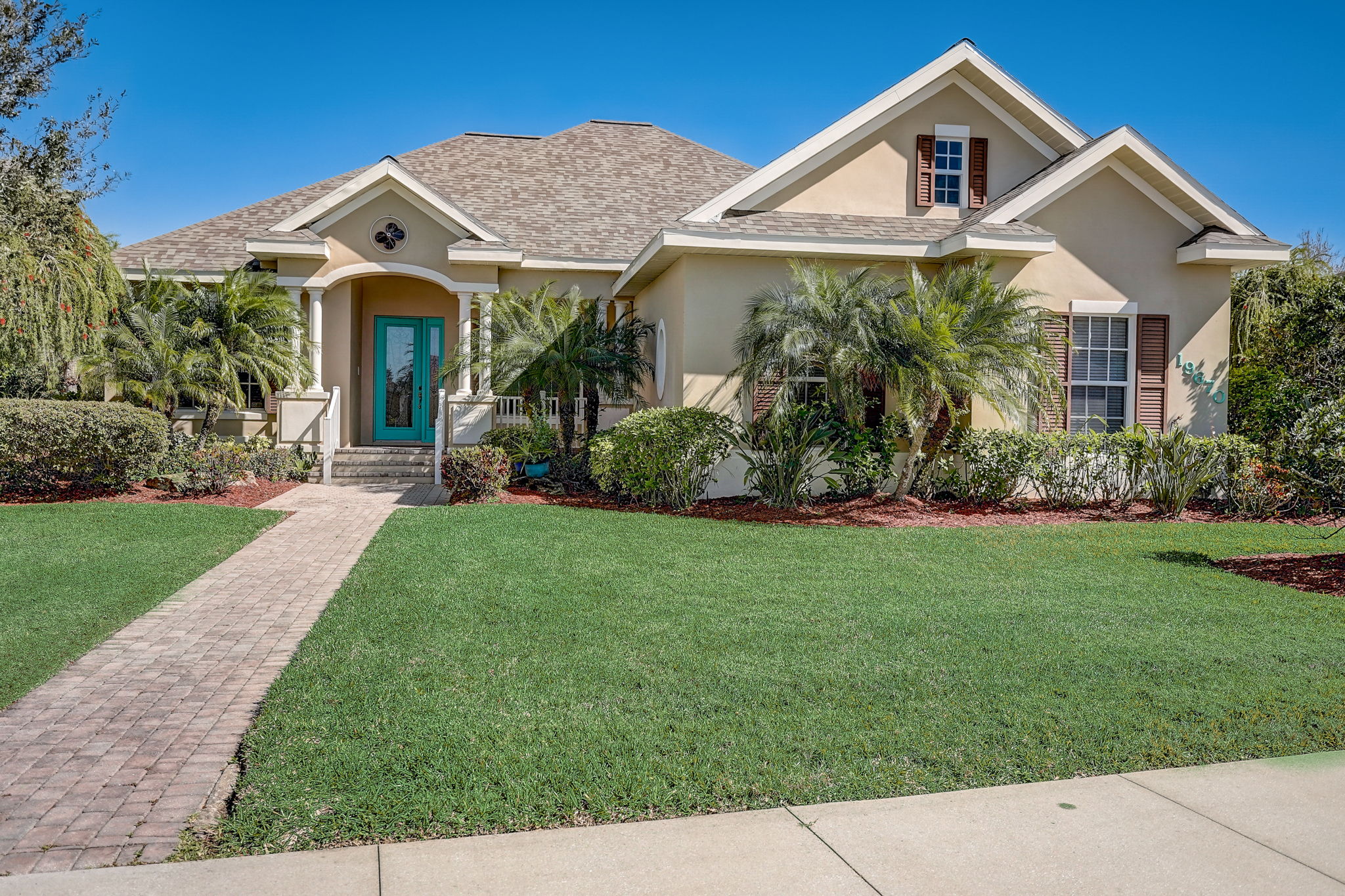 Cobblestone Cir-004