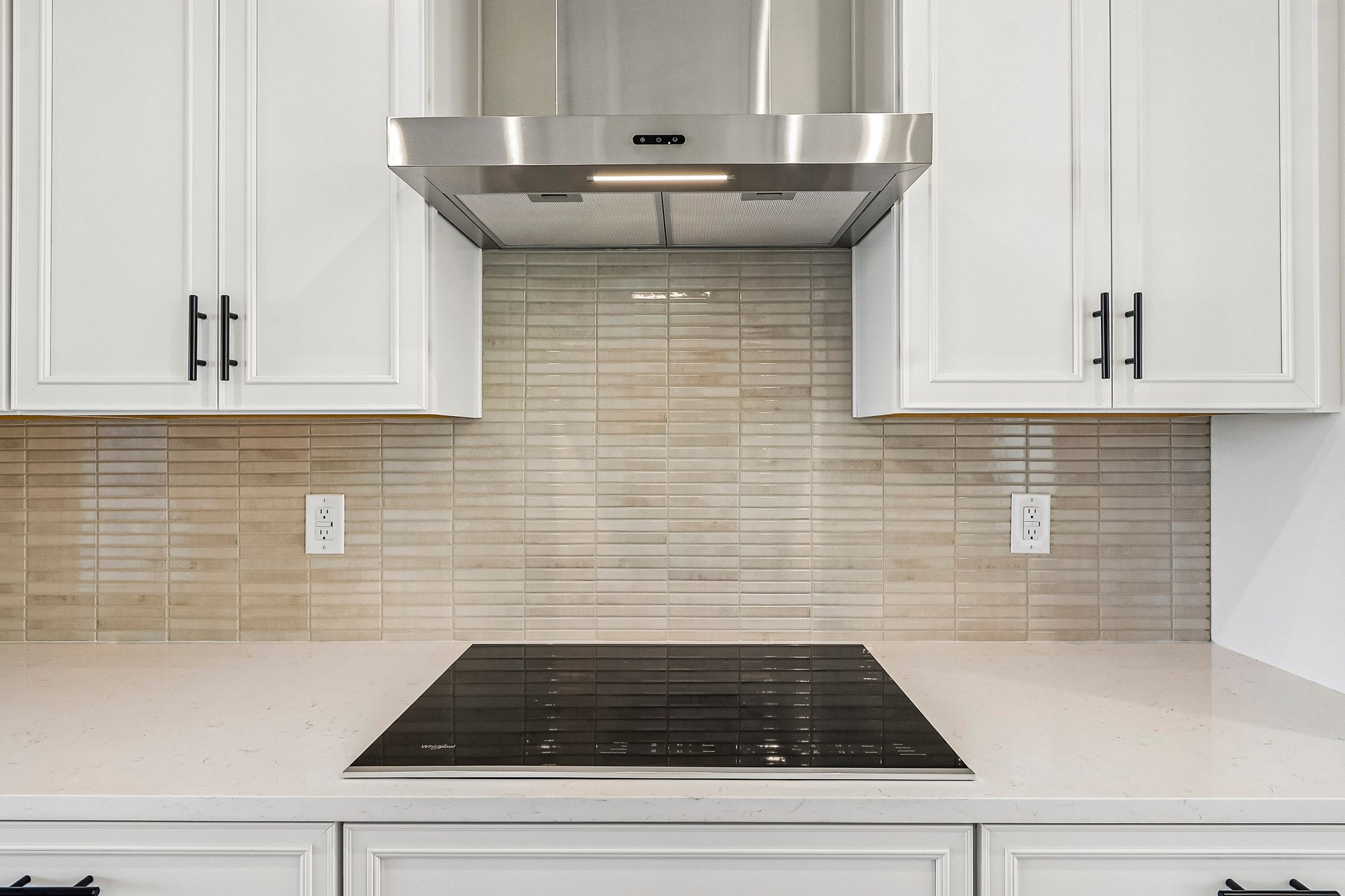 Sepia Sq-S2907-023.jpg