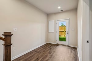 Sepia Sq-S2907-027.jpg