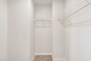 Sepia Sq-S2907-040.jpg