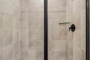 Sepia Sq-S2907-058.jpg