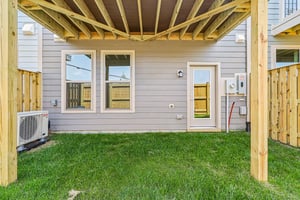 Sepia Sq-S2907-067.jpg