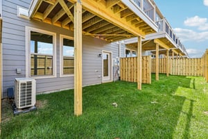 Sepia Sq-S2907-068.jpg