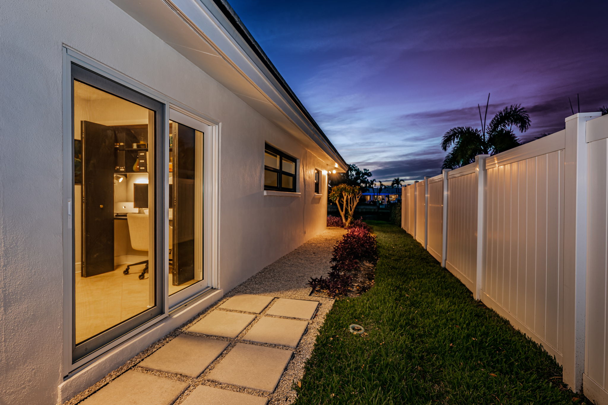 Laundry Room Patio30