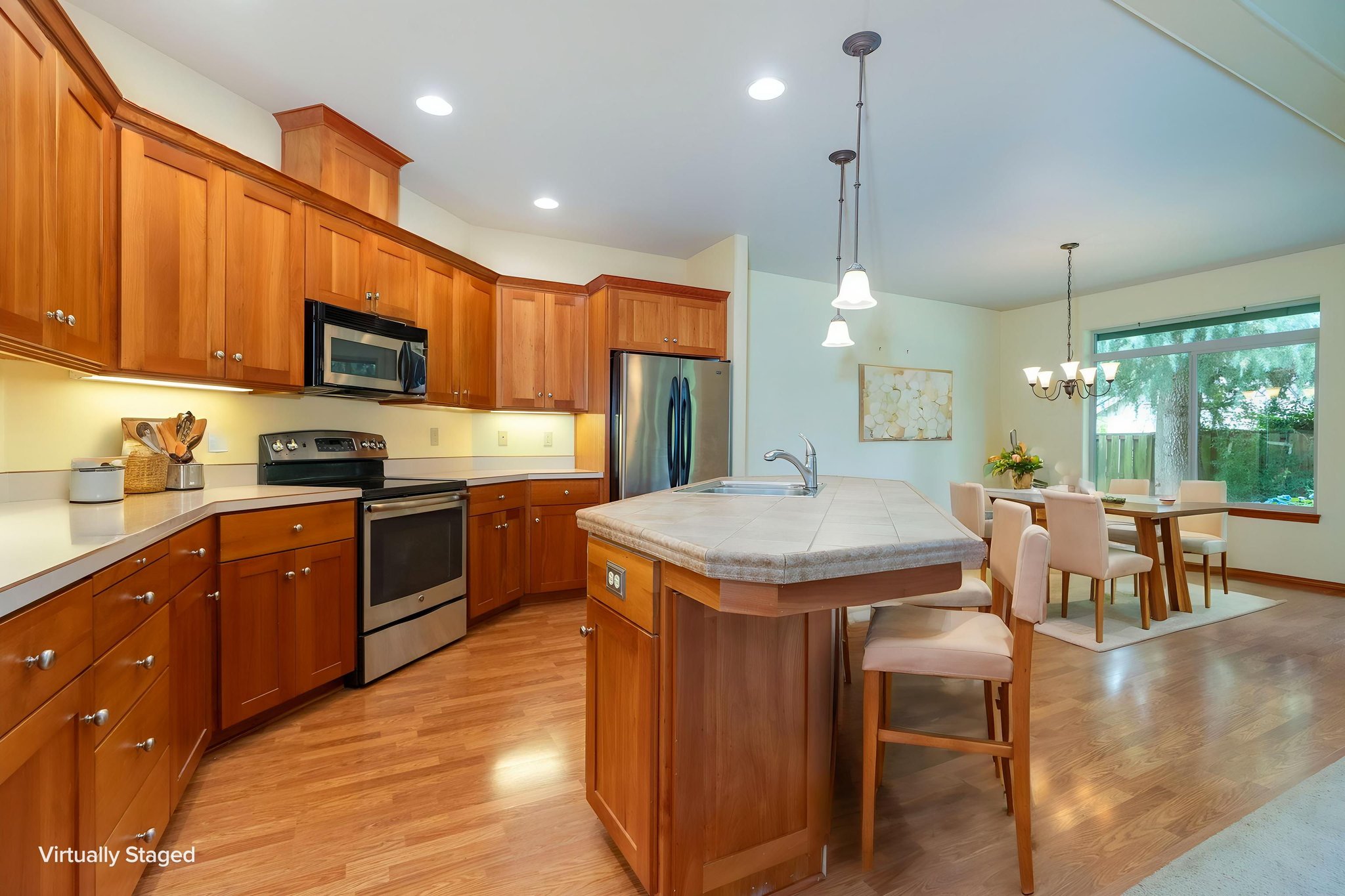 1969 NW Woodland Drive-38 virtually staged.jpeg