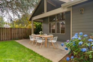1969 NW Woodland Drive-28 virtually staged.jpeg