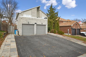 197 Bristol Rd, Newmarket ON