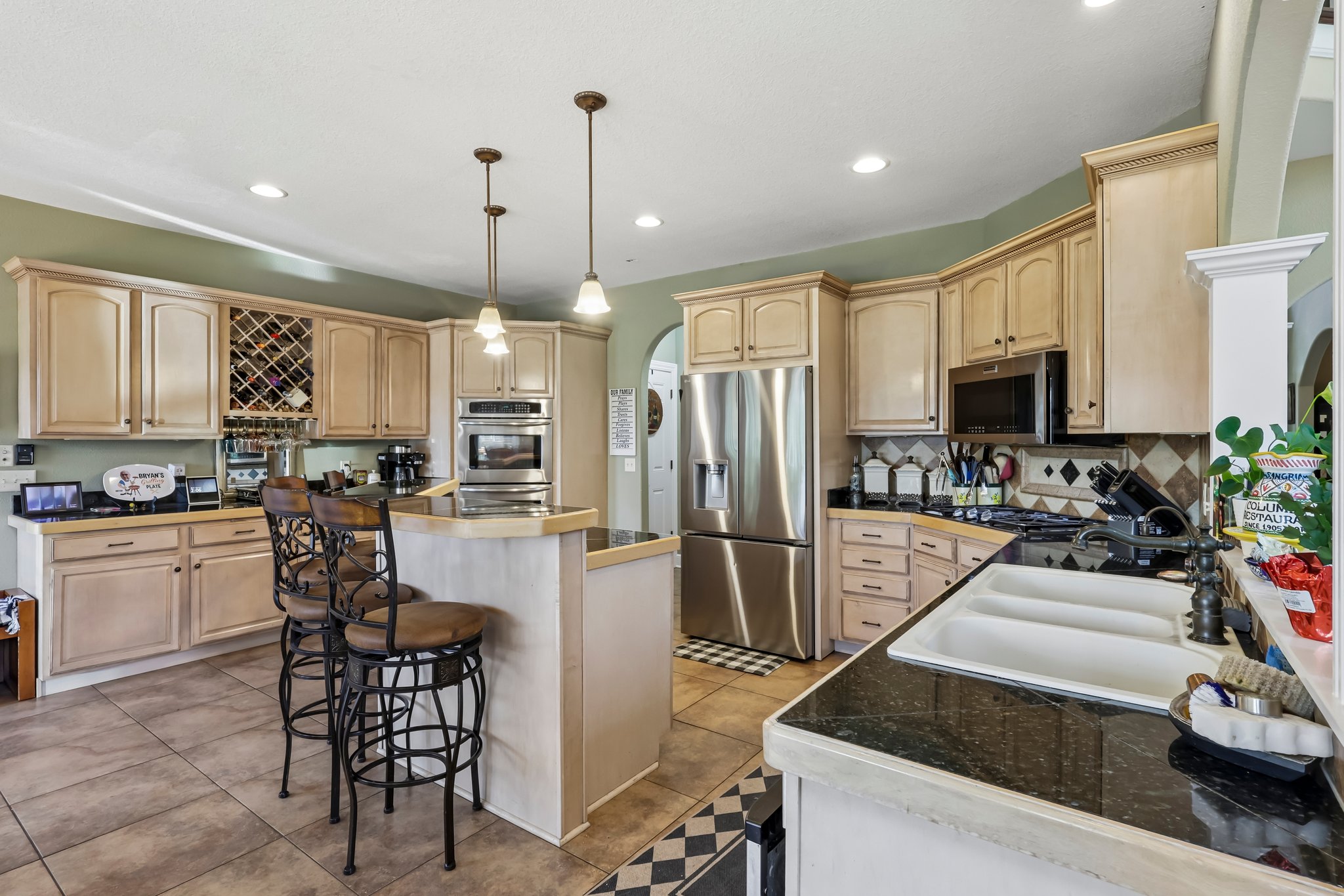 Homestead Dr-S0907-023.jpg