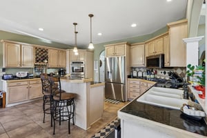 Homestead Dr-S0907-023.jpg