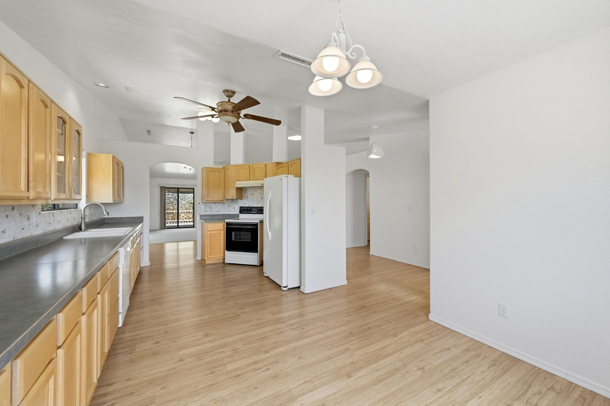 Breakfast Nook to Kitchen 3
