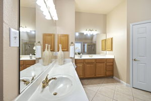  Photo 30