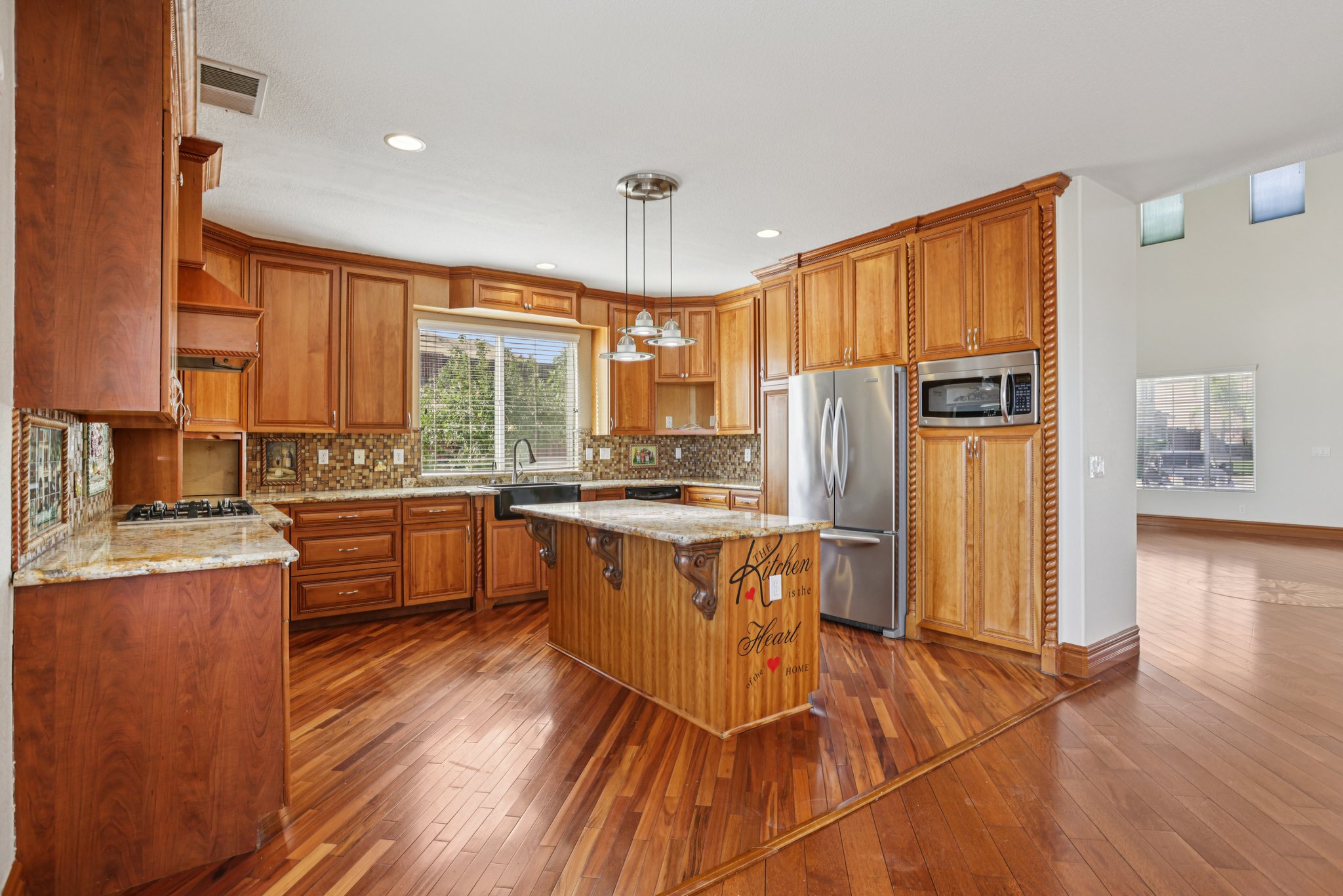 Canyon Oaks Cir-S2309-015.jpg