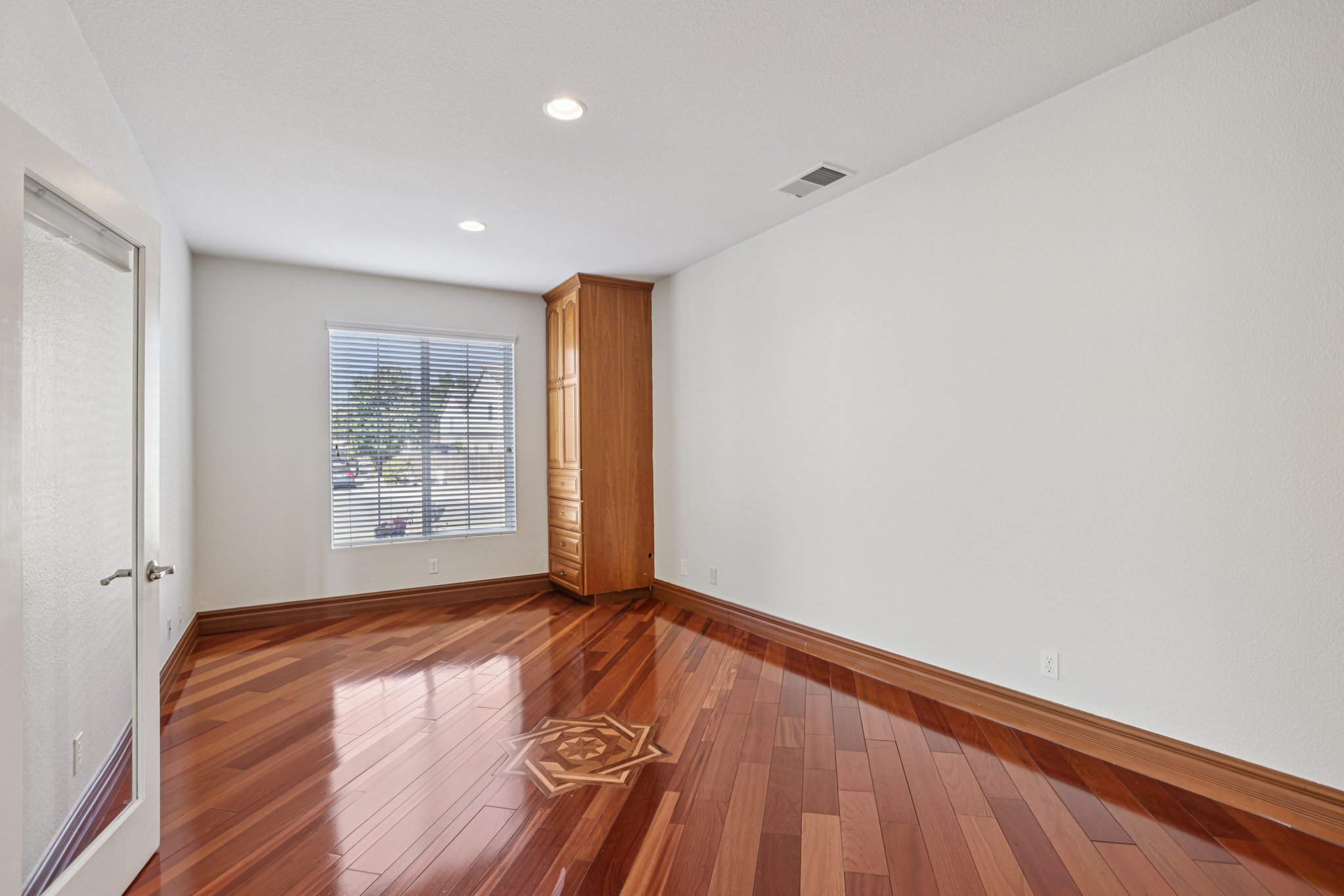 Canyon Oaks Cir-S2309-023.jpg