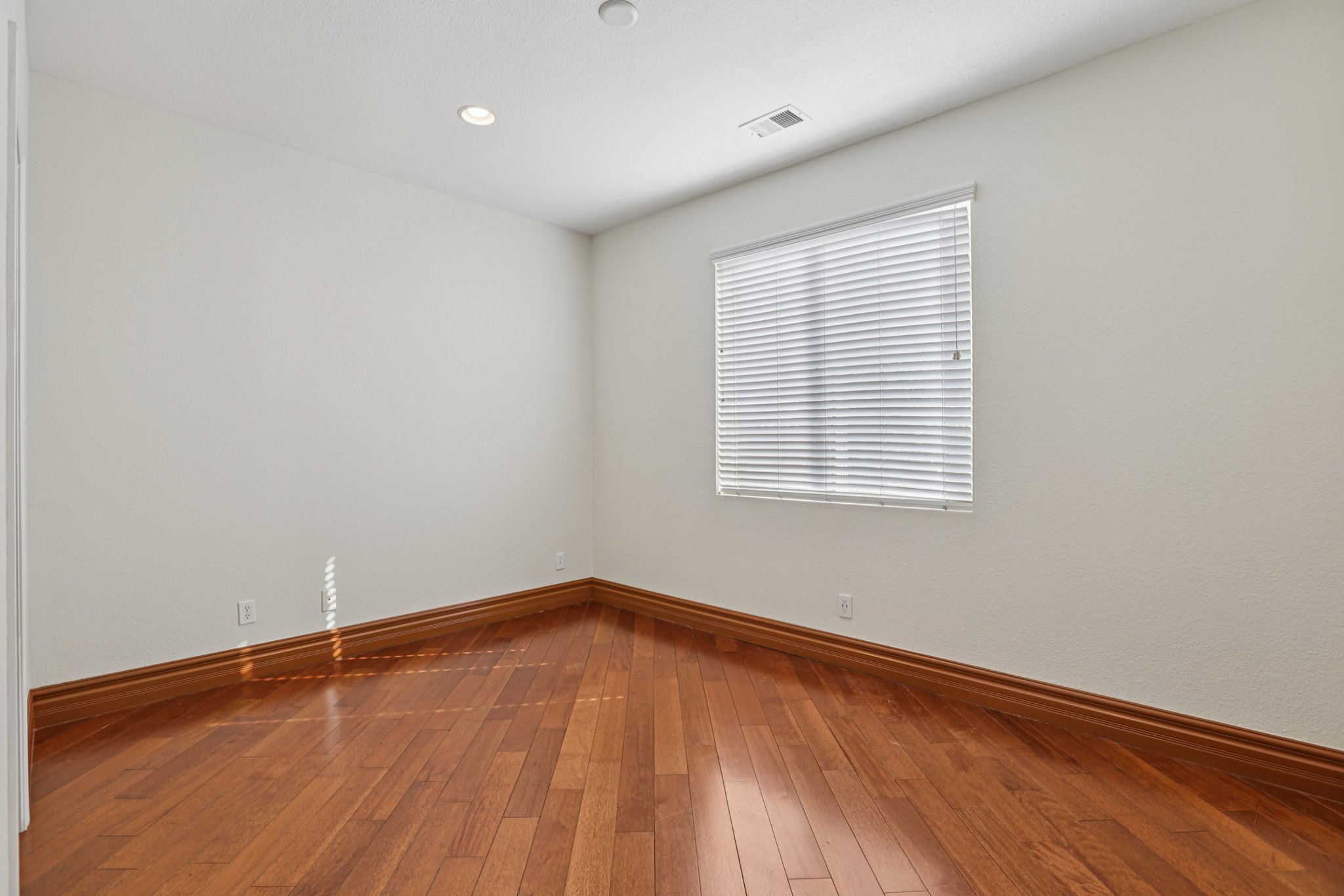 Canyon Oaks Cir-S2309-026.jpg