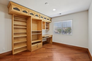 Canyon Oaks Cir-S2309-038.jpg