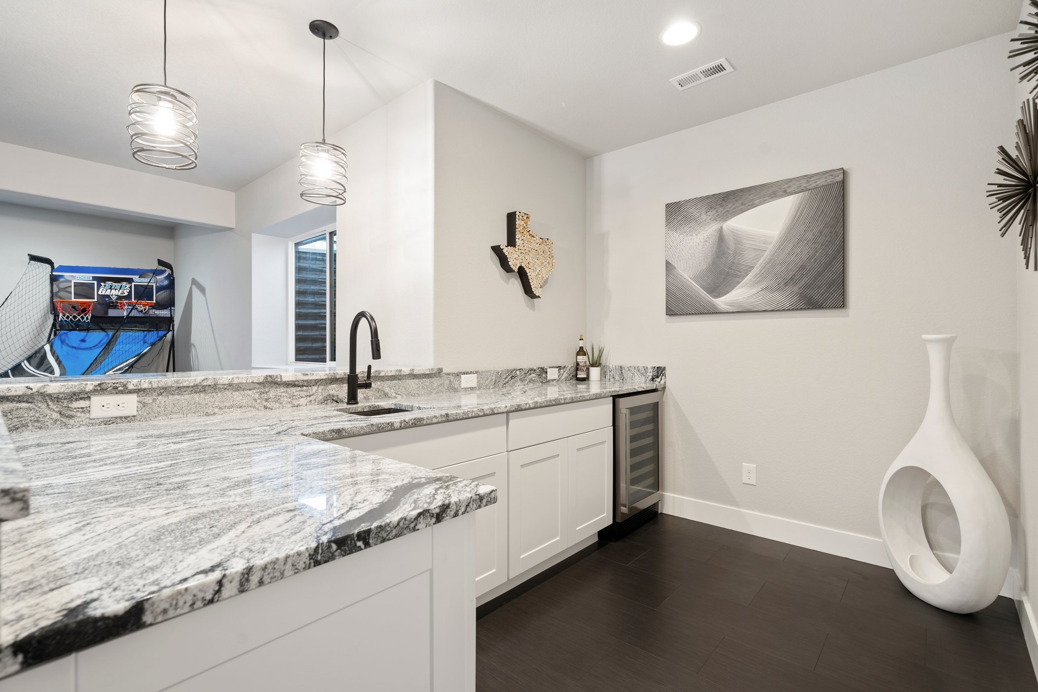 Wet Bar