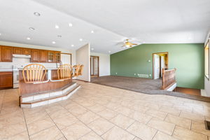 Dining Room/Kitchen