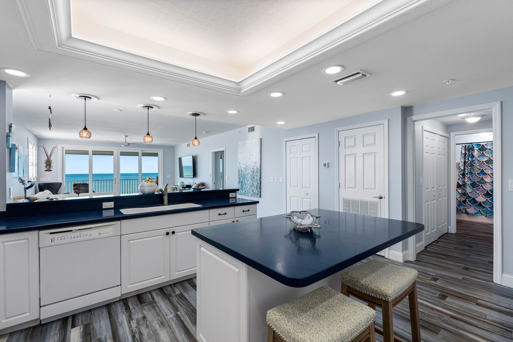 .. Laundry Room To Right