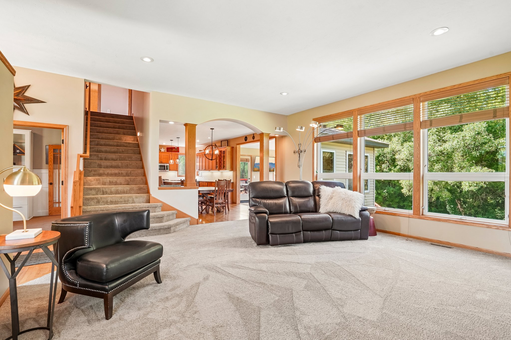Embers Ave-S0207-013.jpg