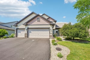 Embers Ave-S0207-001.jpg
