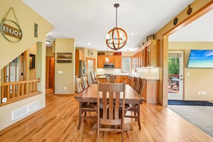 Embers Ave-S0207-017.jpg