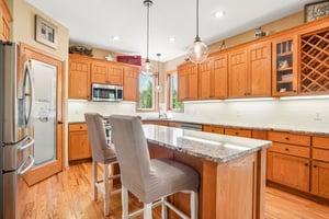 Embers Ave-S0207-022.jpg