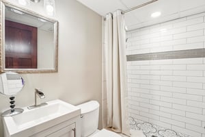 Embers Ave-S0207-032.jpg