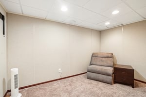 Embers Ave-S0207-033.jpg
