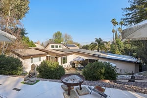 102049 - 19716 Wells Dr, Los Angeles, CA 91364-015-1.jpg