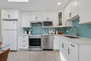 Doxey Dr-S1909-025.jpg