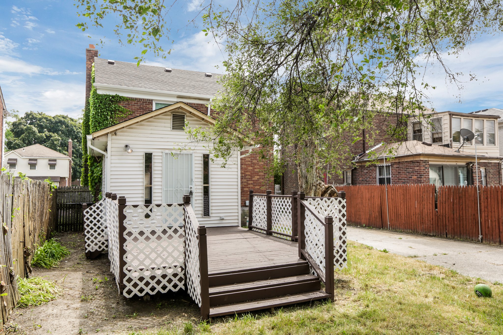 19727 Appoline St, Detroit, MI 48235 Stylish Detroit