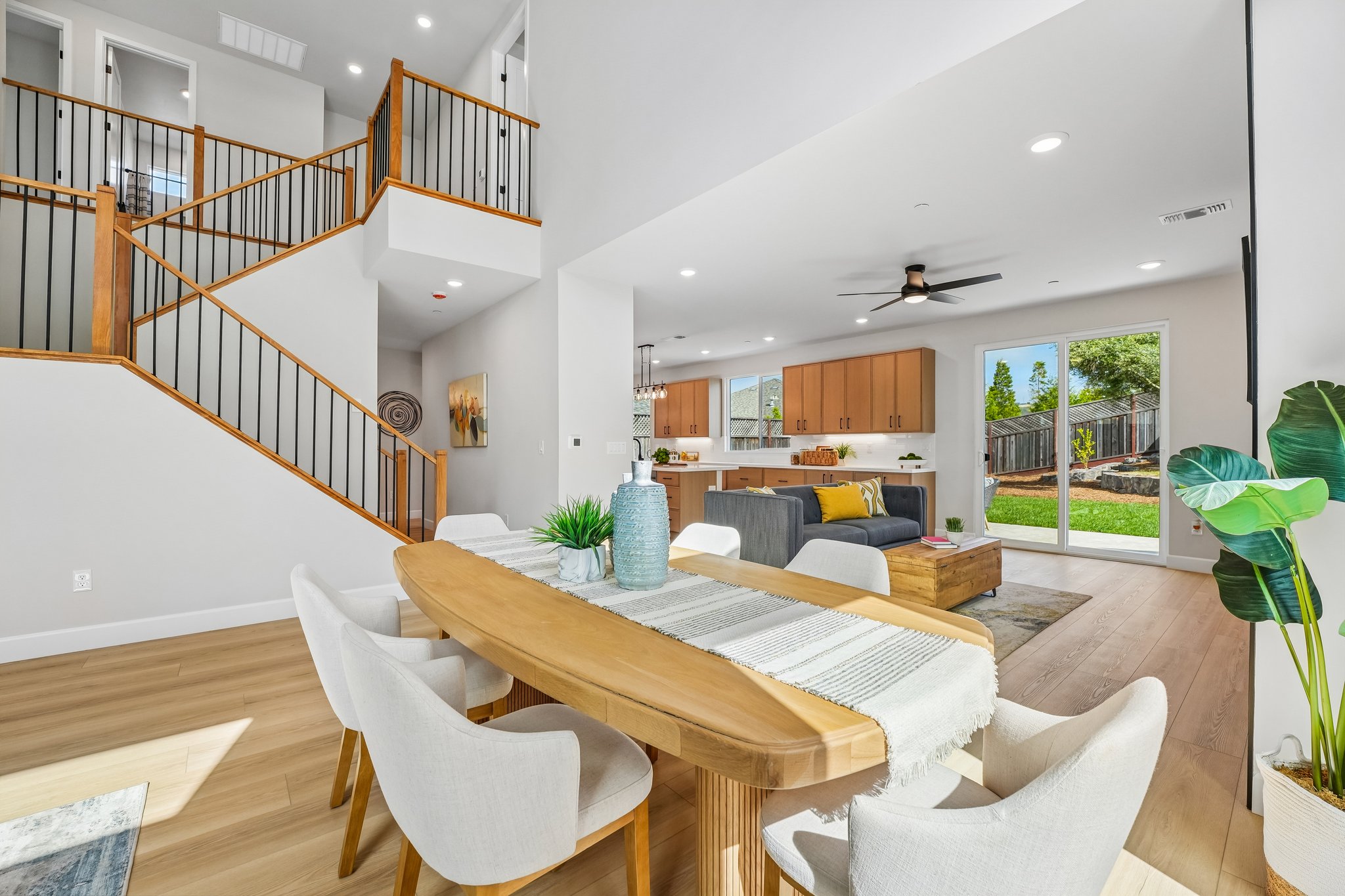 Gardenview Cir-S2504-021.jpg