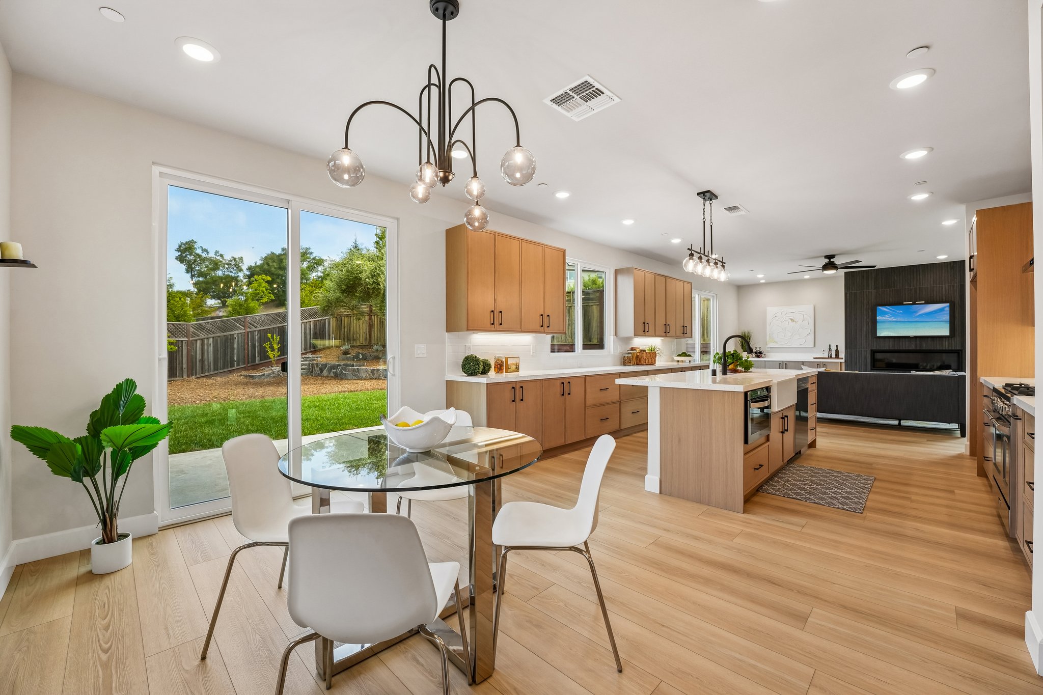 Gardenview Cir-S2504-022.jpg