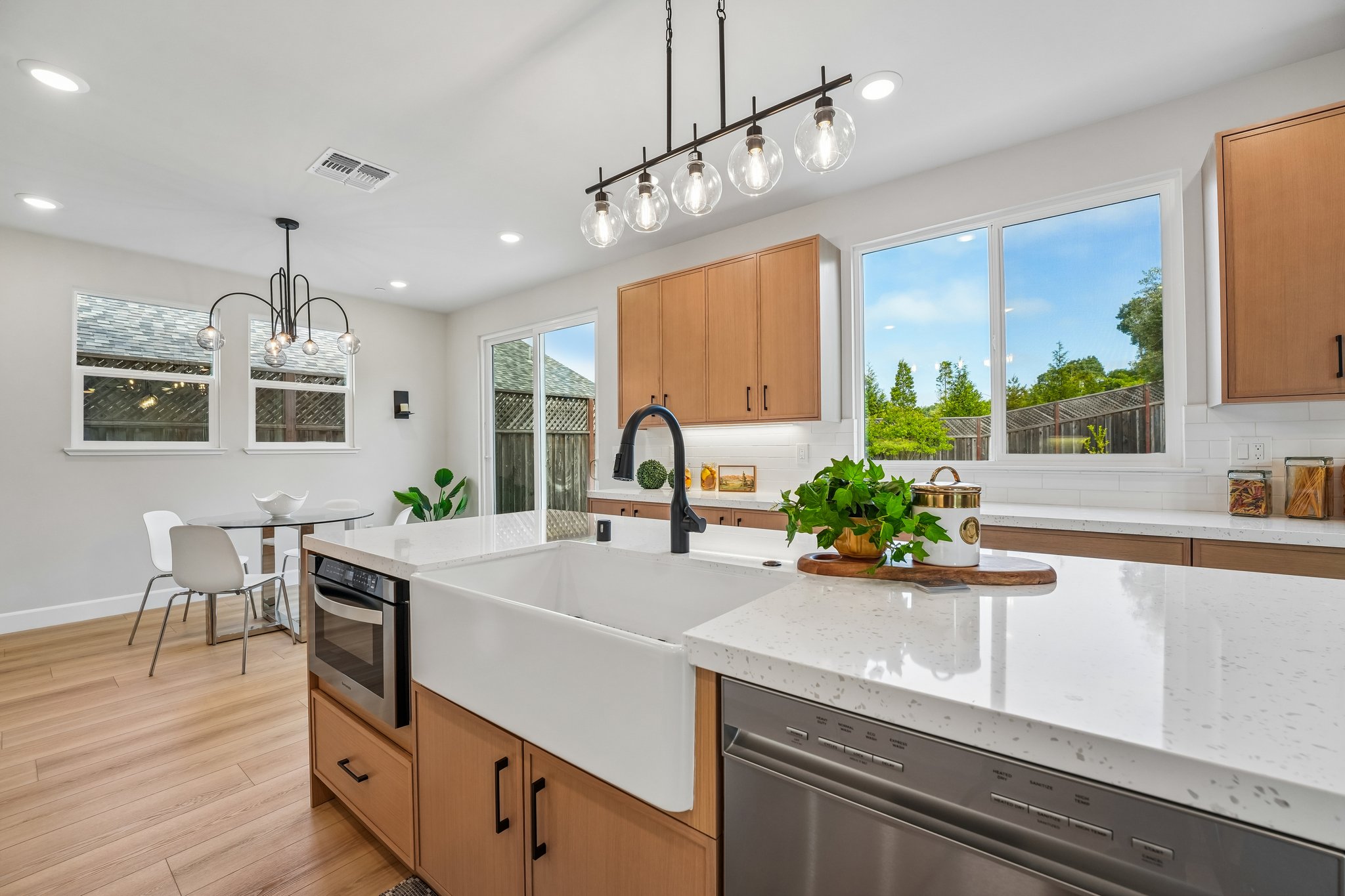 Gardenview Cir-S2504-028.jpg