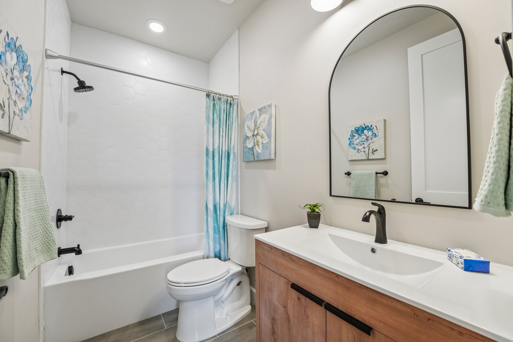 Gardenview Cir-S2504-039.jpg