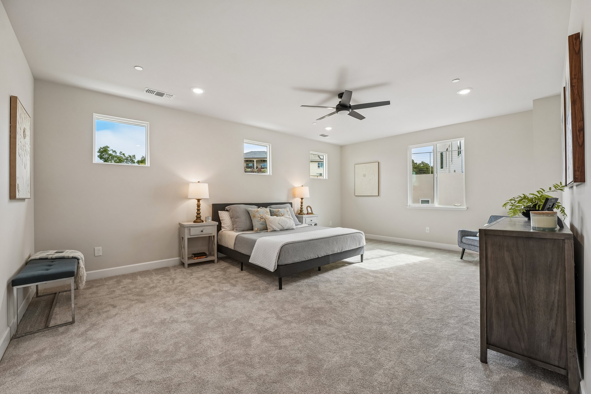 Gardenview Cir-S2504-040.jpg